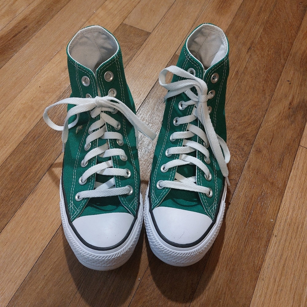 Women's high top Converse